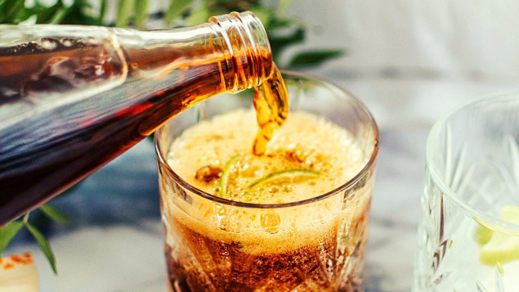 コーラ